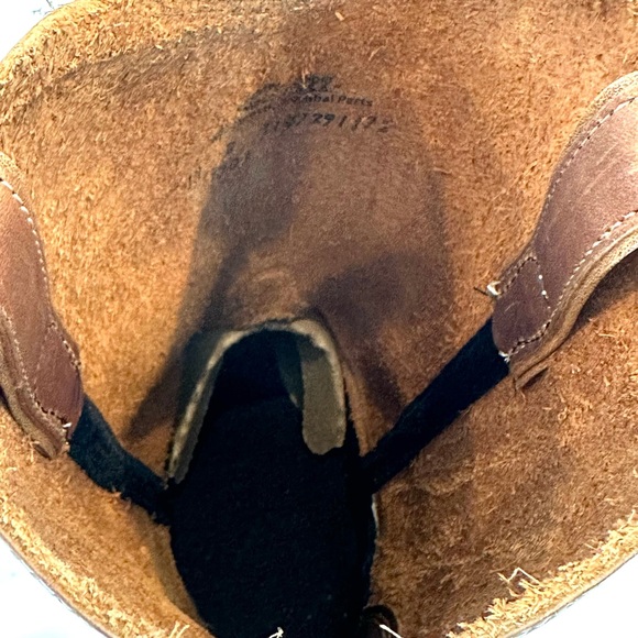 Tan mid-calf pull-on work boots with thick rubber sole and rounded toe - Picture 4 of 10